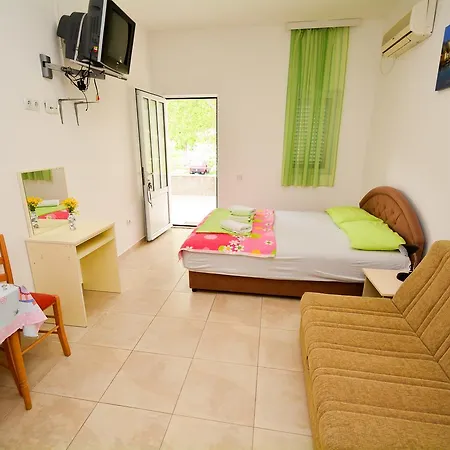 Kristina Jaz Apartament *