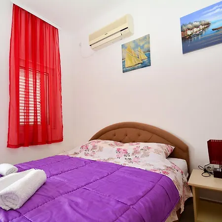 Kristina Jaz Apartament Budva